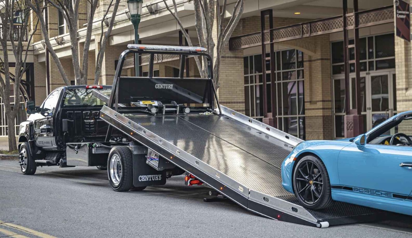 Luxury vehicle towing with specialized flatbed in Haverhill, MA